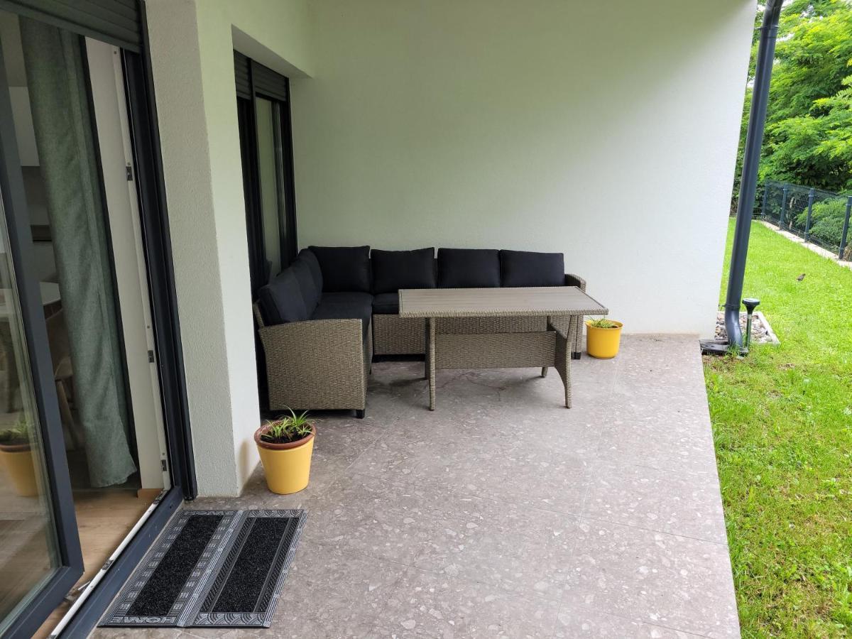 Villa Loe Villach Exteriör bild